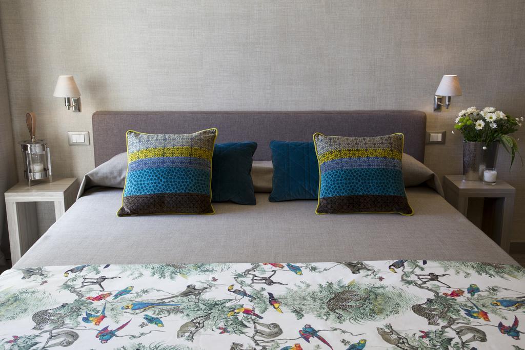 Thebed Panzió Pescara Kültér fotó